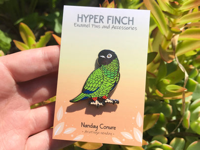 Nanday Conure Enamel Pin