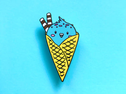 Bubblegum Budgie Enamel Pin
