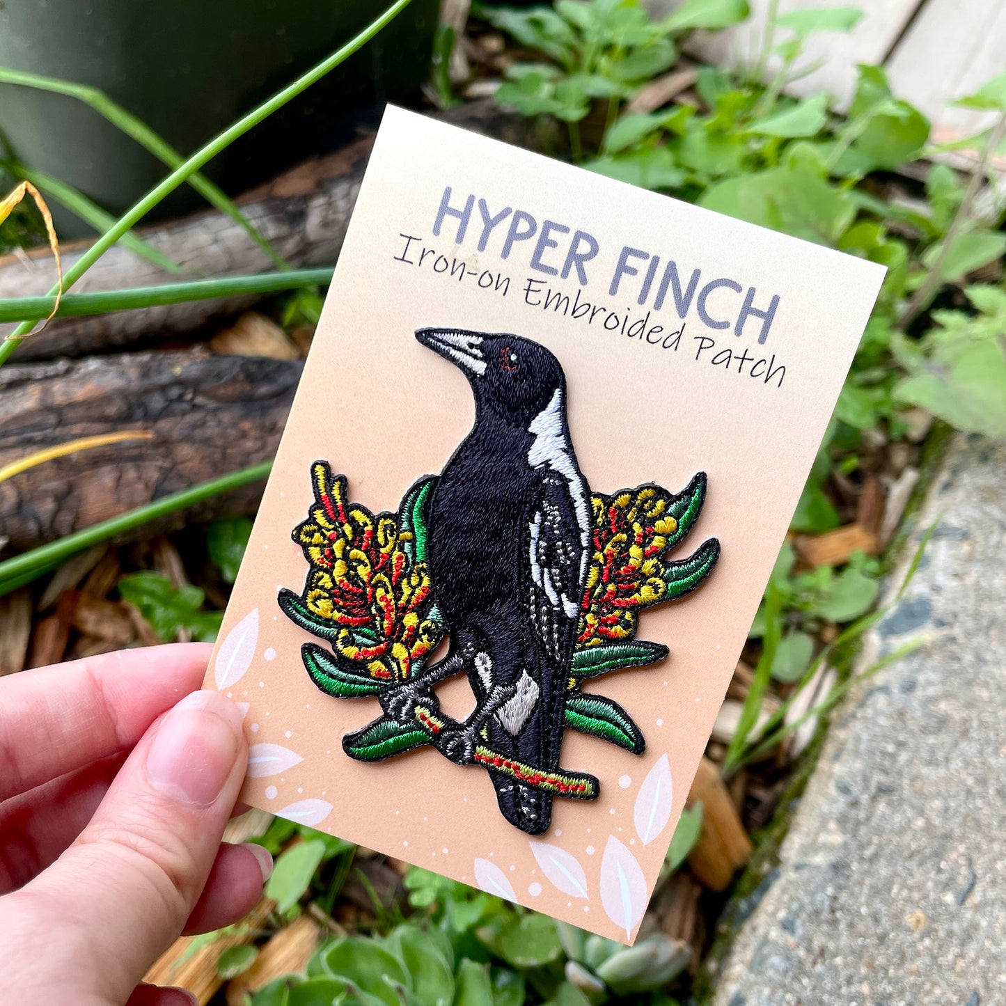 Australian Magpie Embroided Iron on Patch