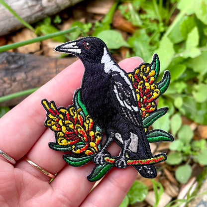 Australian Magpie Embroided Iron on Patch