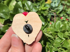 Lovebirds Wooden Pin