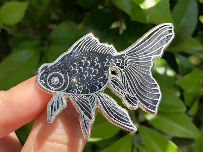 Black Moor Goldfish Pin (Silver Variant)