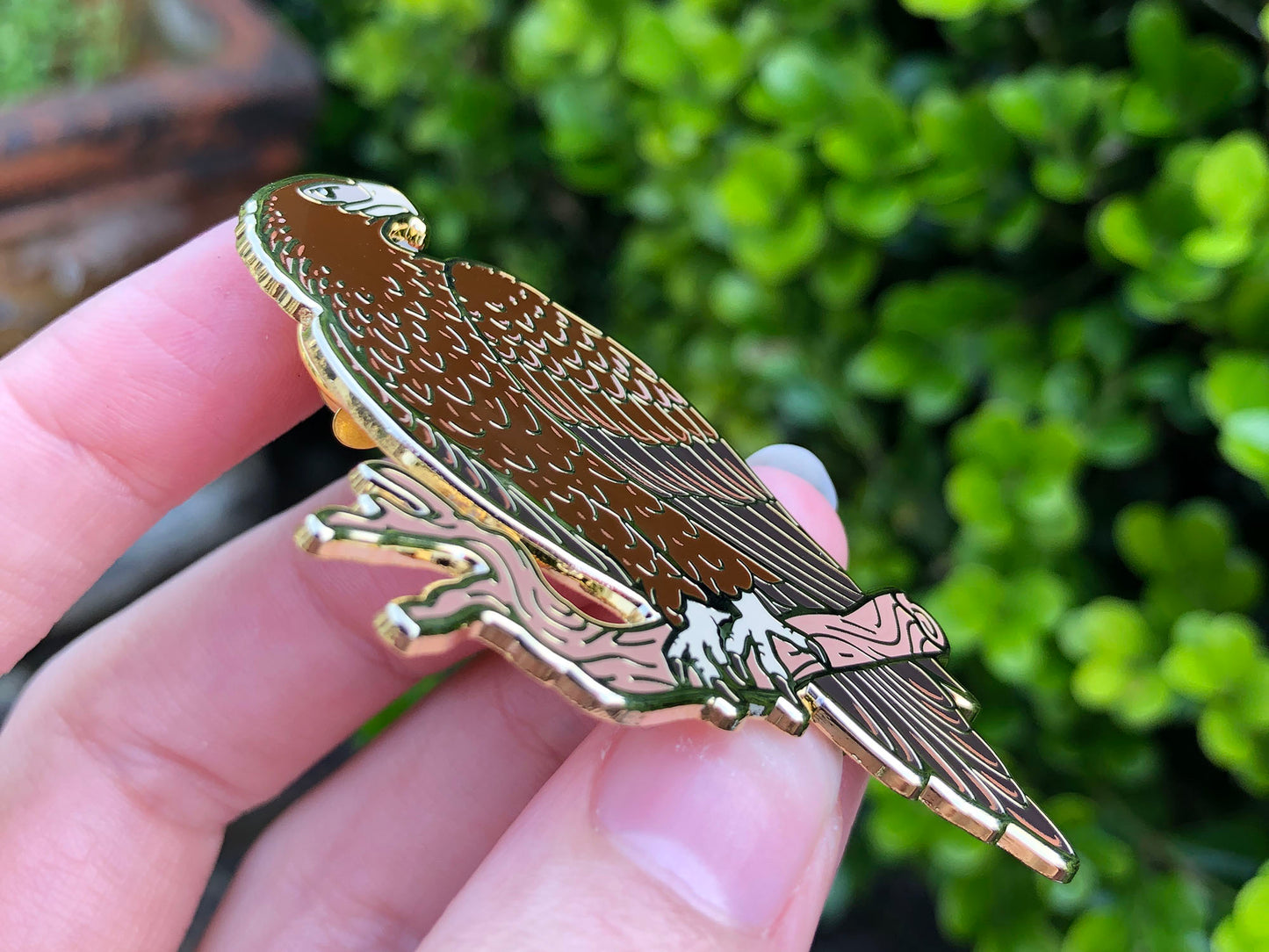 Wedge-tailed Eagle Enamel Pin (Gold Variant)